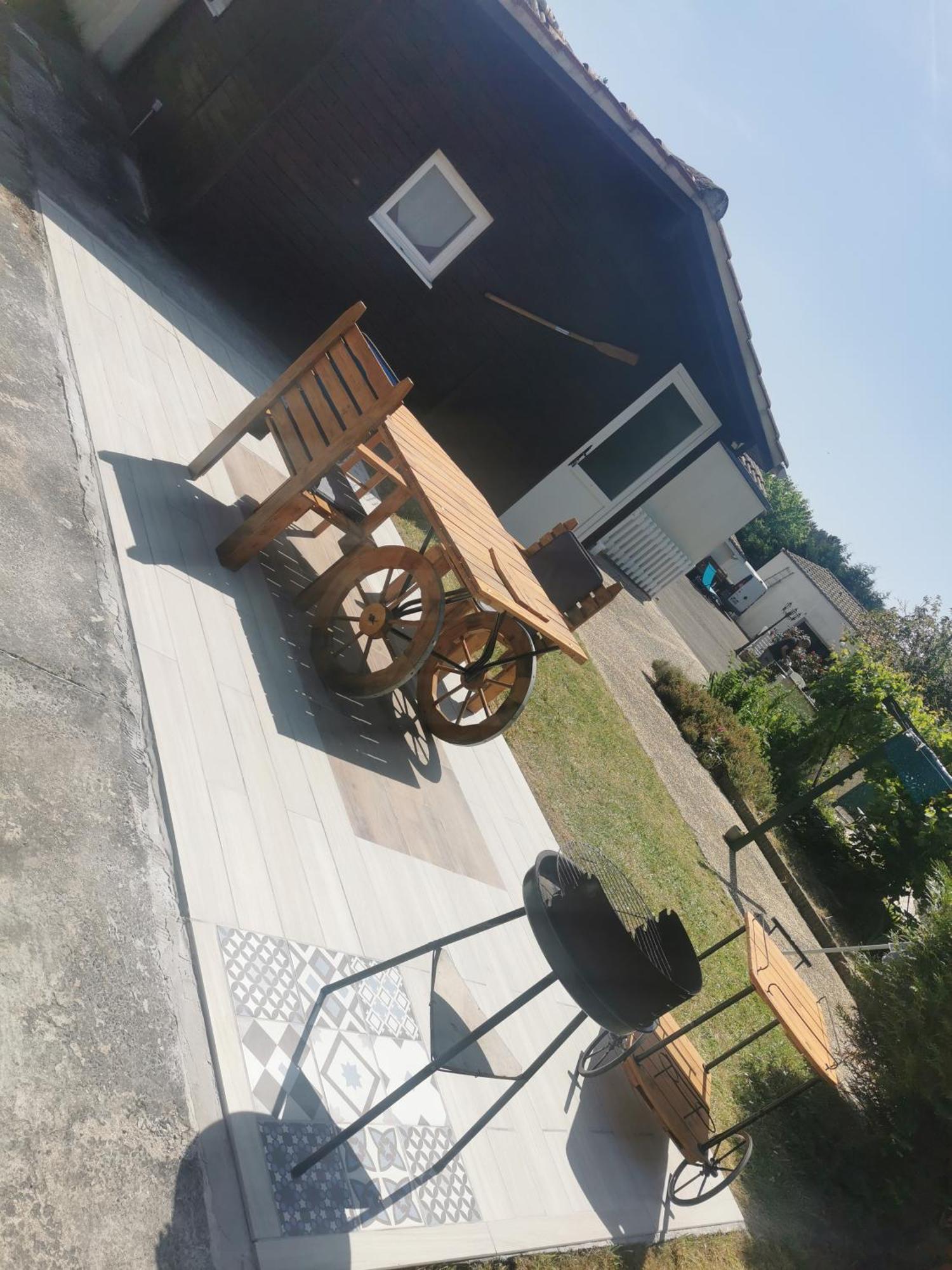 Comme A La Maison La Jonchere Exteriör bild
